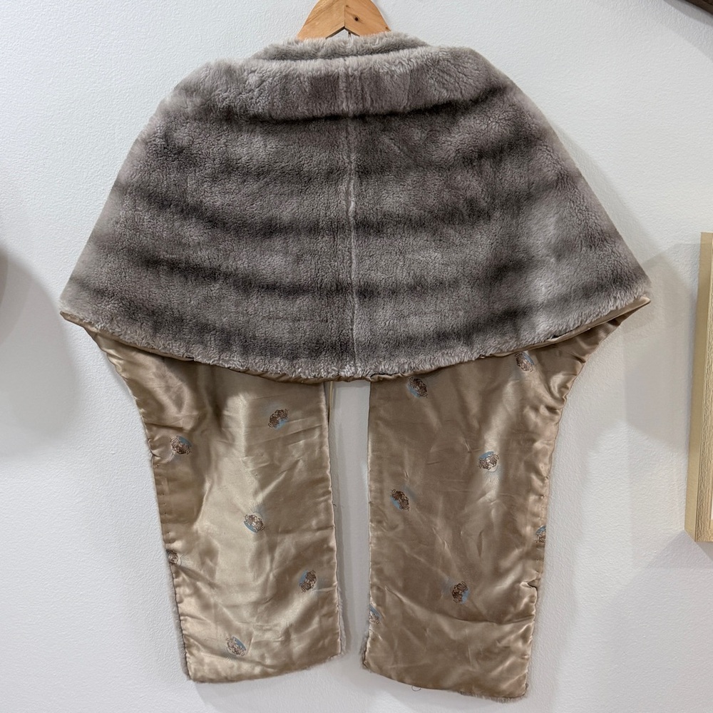 Vintage Fur Stole Shawl Gray Stripes - Picture 5 of 9